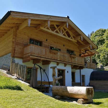 Riedlfeld Chalet ดีนเทน อัม โฮคเคอนิก ภายนอก รูปภาพ
