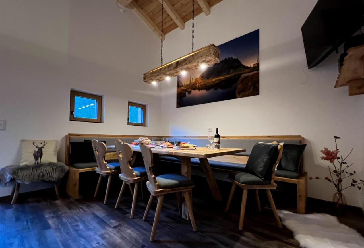 Riedlfeld Chalet ดีนเทน อัม โฮคเคอนิก ภายนอก รูปภาพ